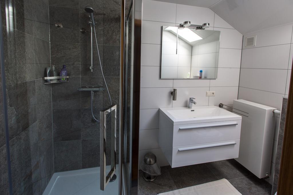Twin Room,415774218:JPEG