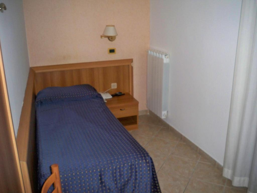 Single Room,1580688611:JPEG