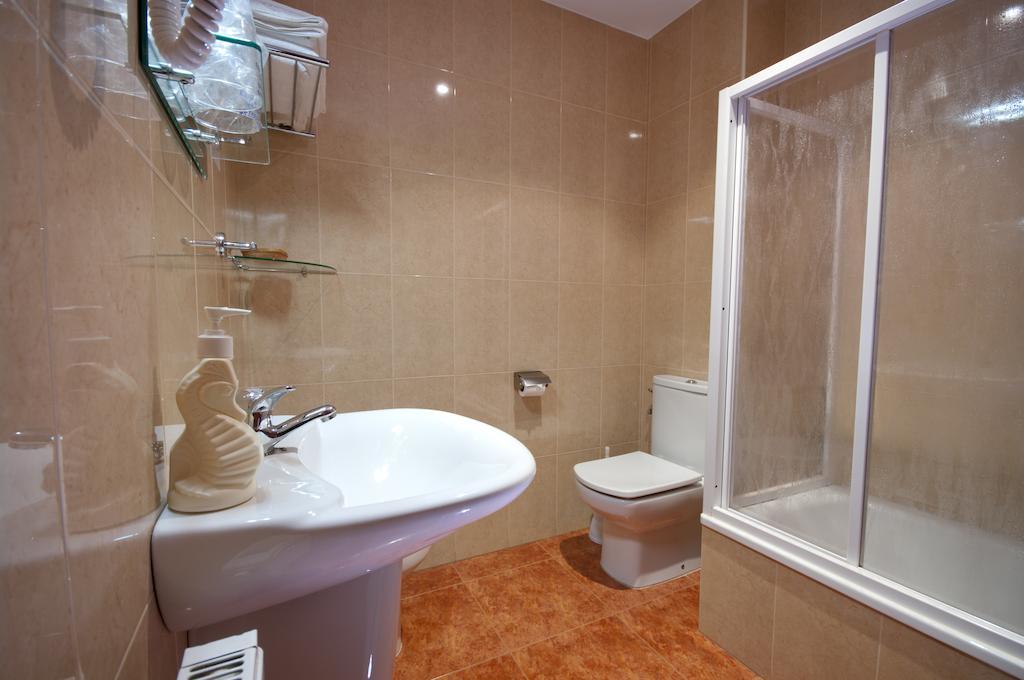 Double Room,245359929:JPEG