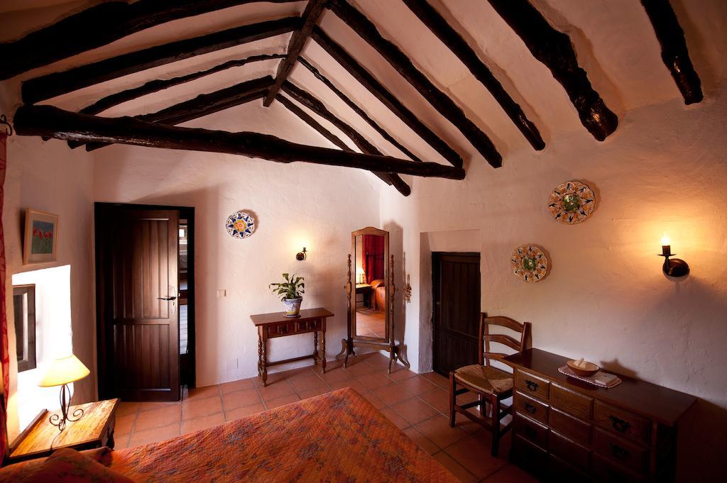 Double Room,246078169:JPEG