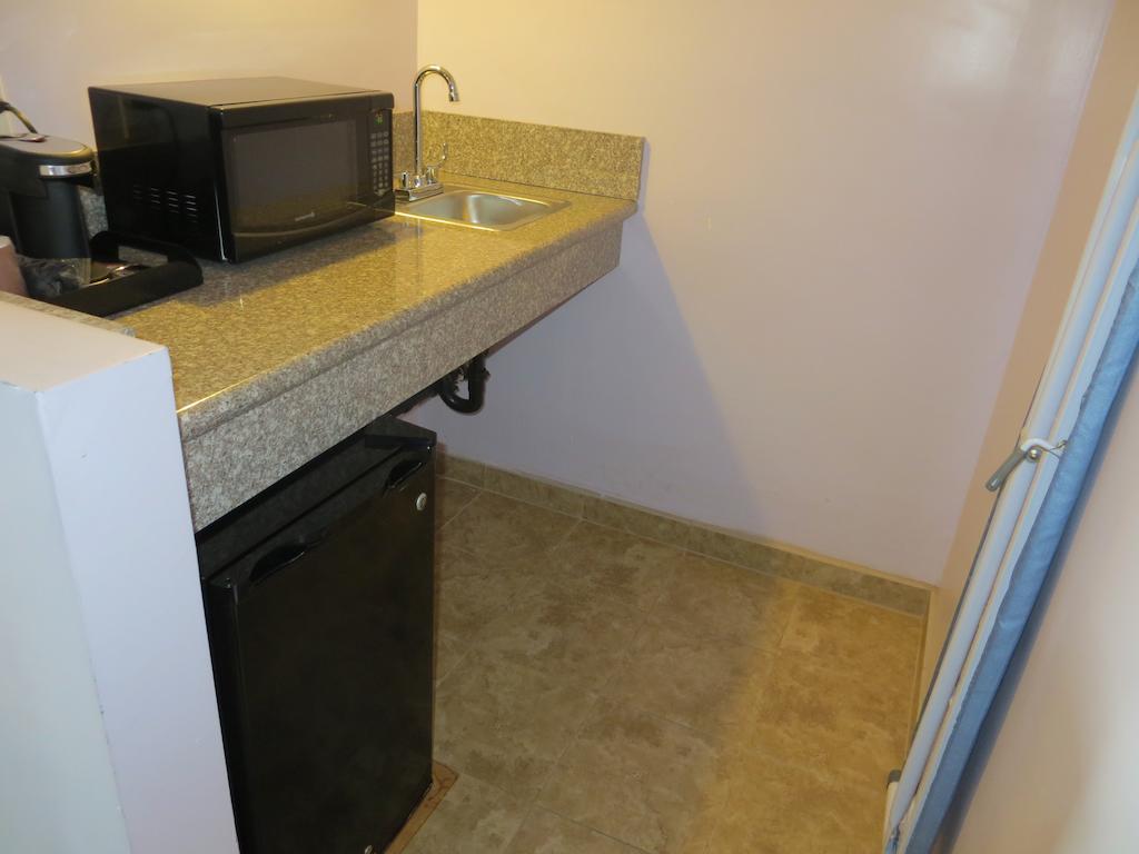 King Room - Non-Smoking,246148197:JPEG