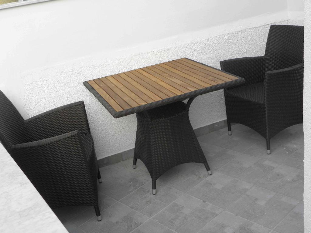 Double Room Terrace Extra Bed
