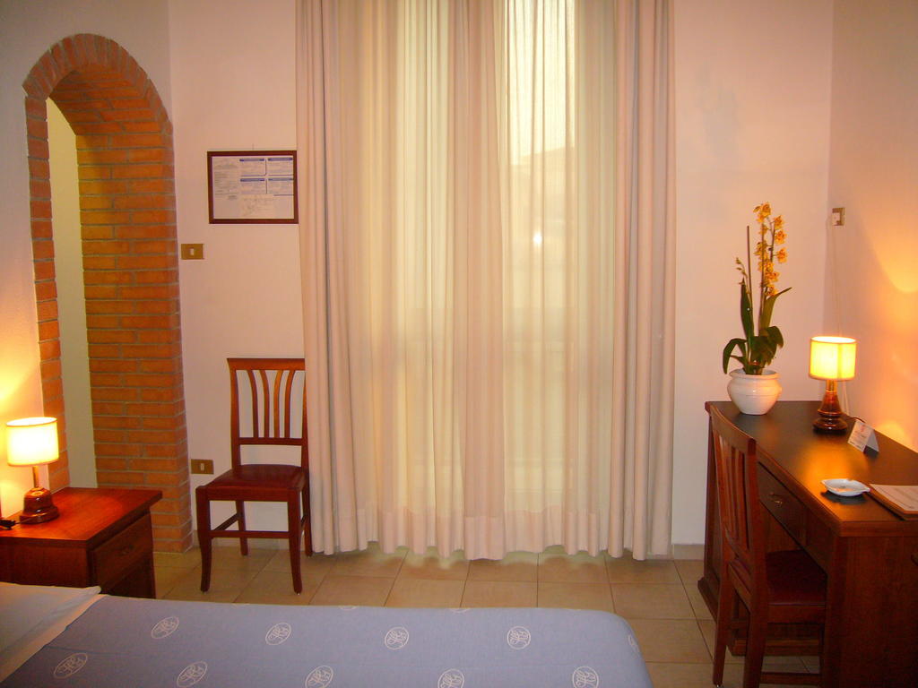 Double Room,639985230:JPEG