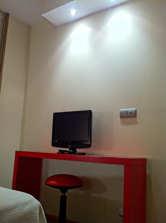 Single Room,247045325:JPEG
