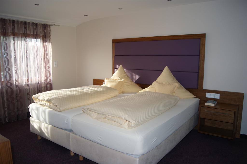 Suite Lake View,247109969:JPEG