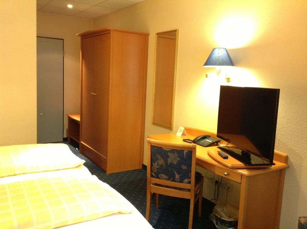 Comfort Double or Twin Room