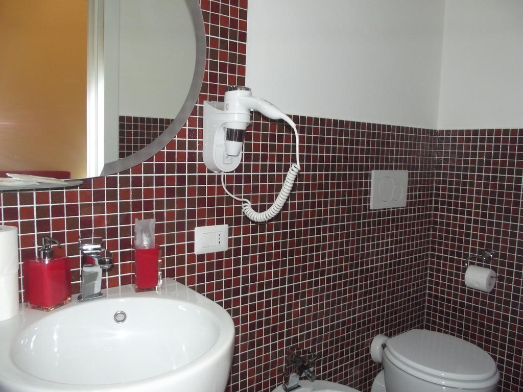 Double Room,960001078:JPEG
