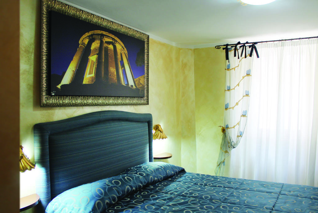 Double Room,248335905:JPEG