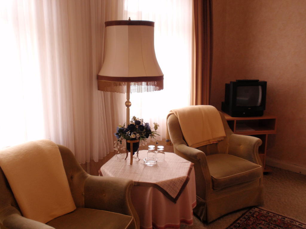 Single Room