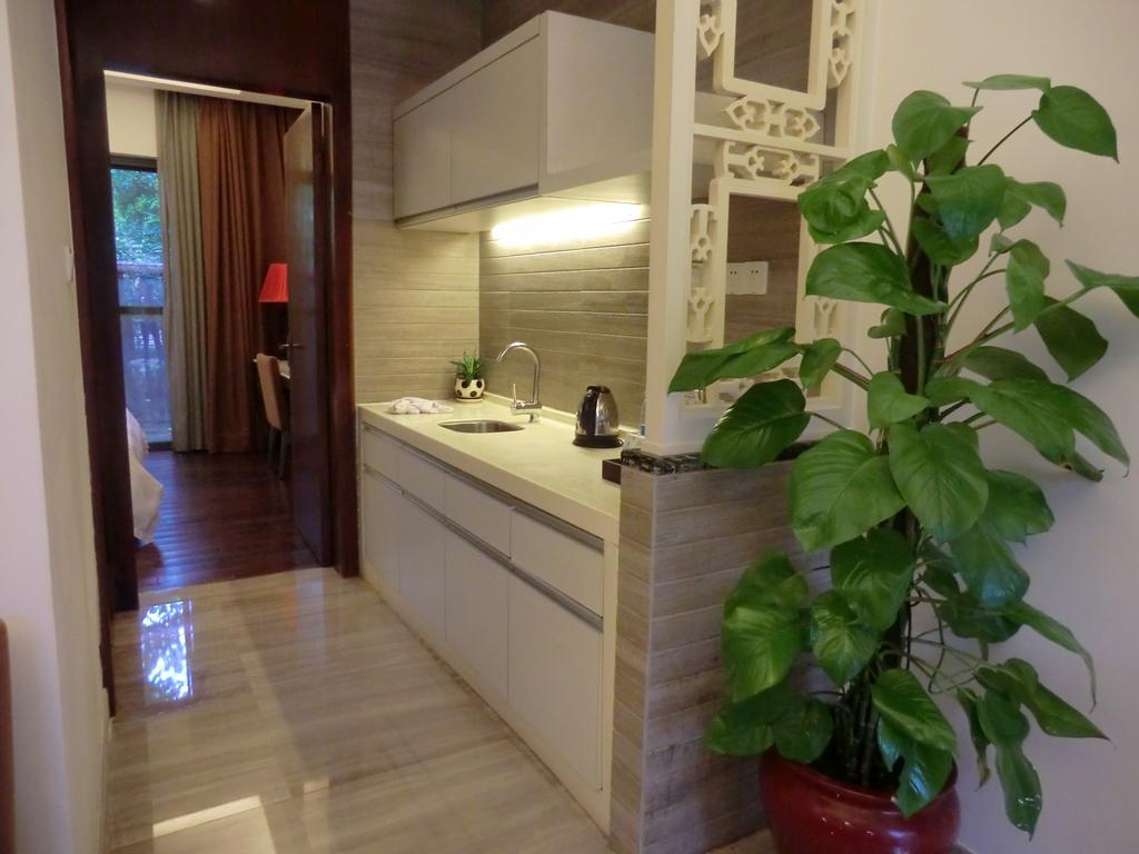 Apartment Suite,255424957:JPEG