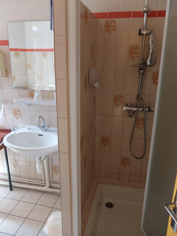Standard Twin Room,831844877:JPEG