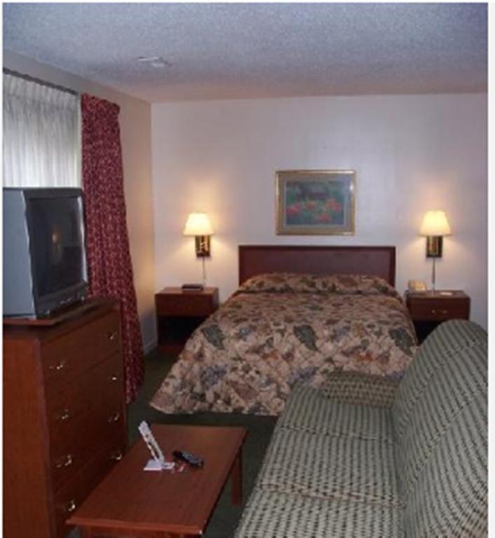 Standard King Room