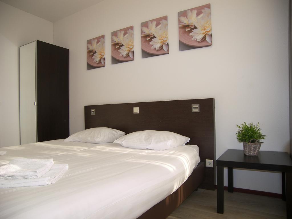 Twin Room,249618025:JPEG