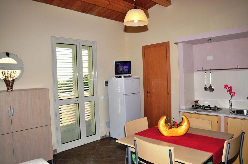 Appartamento con 2 Camere da Letto e Balcone