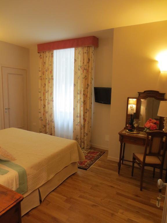 Comfort Double or Twin Room