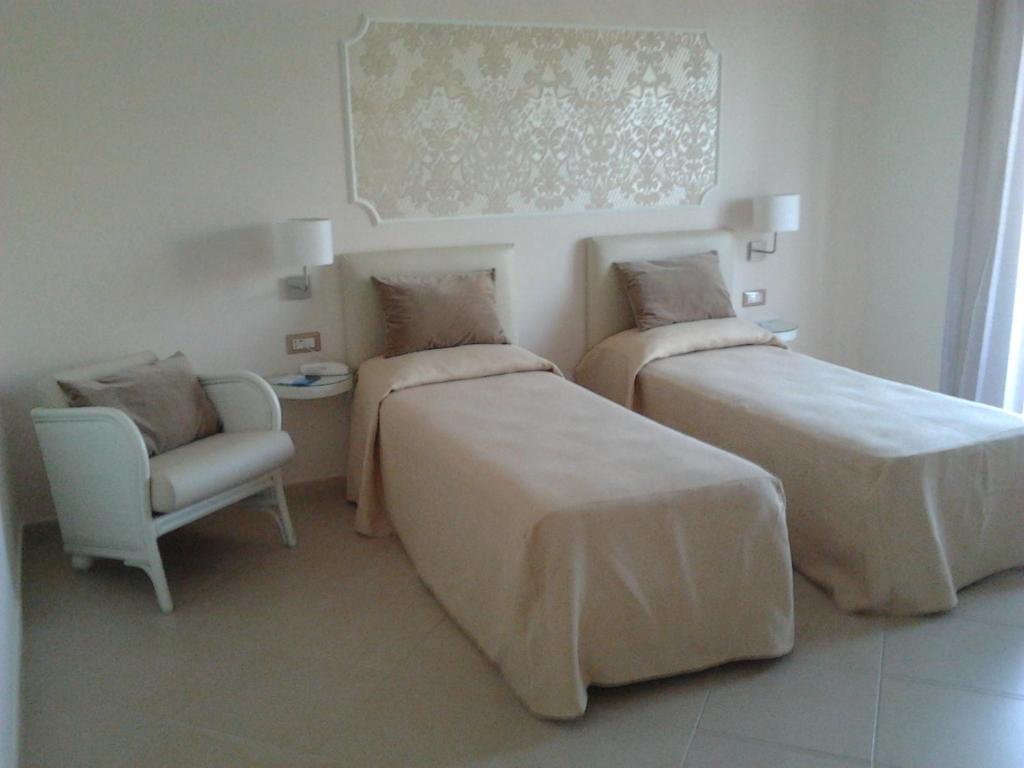 Quadruple Room with Balcony,705273964:JPEG