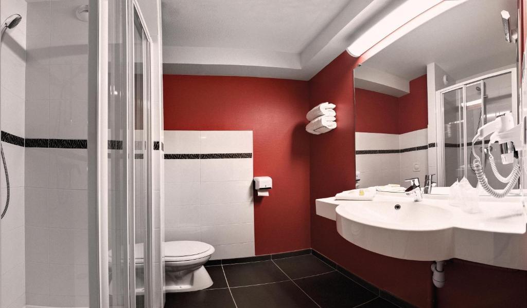 Quadruple Room 1 double bed 1 single bed bed 70 or 160cm,1742784805:JPEG