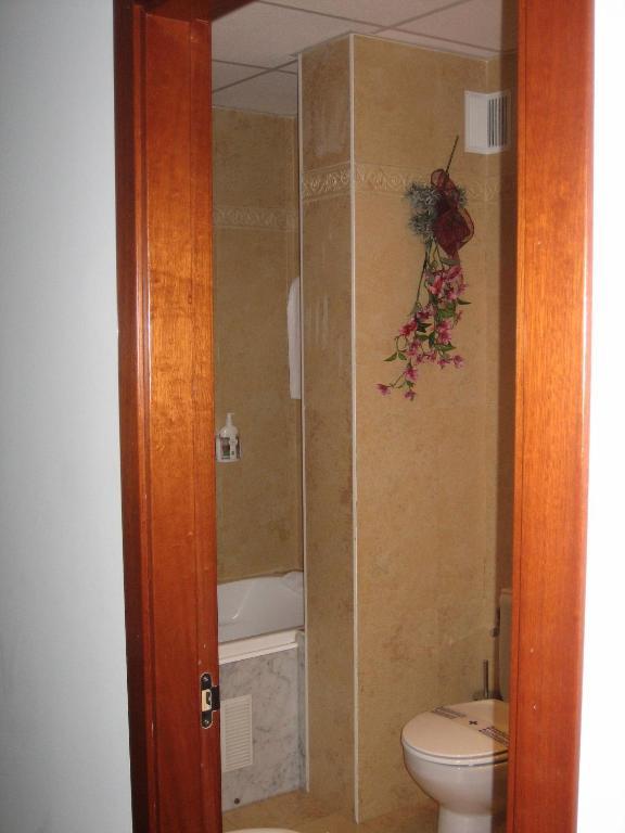 Single Room,26931326:JPEG