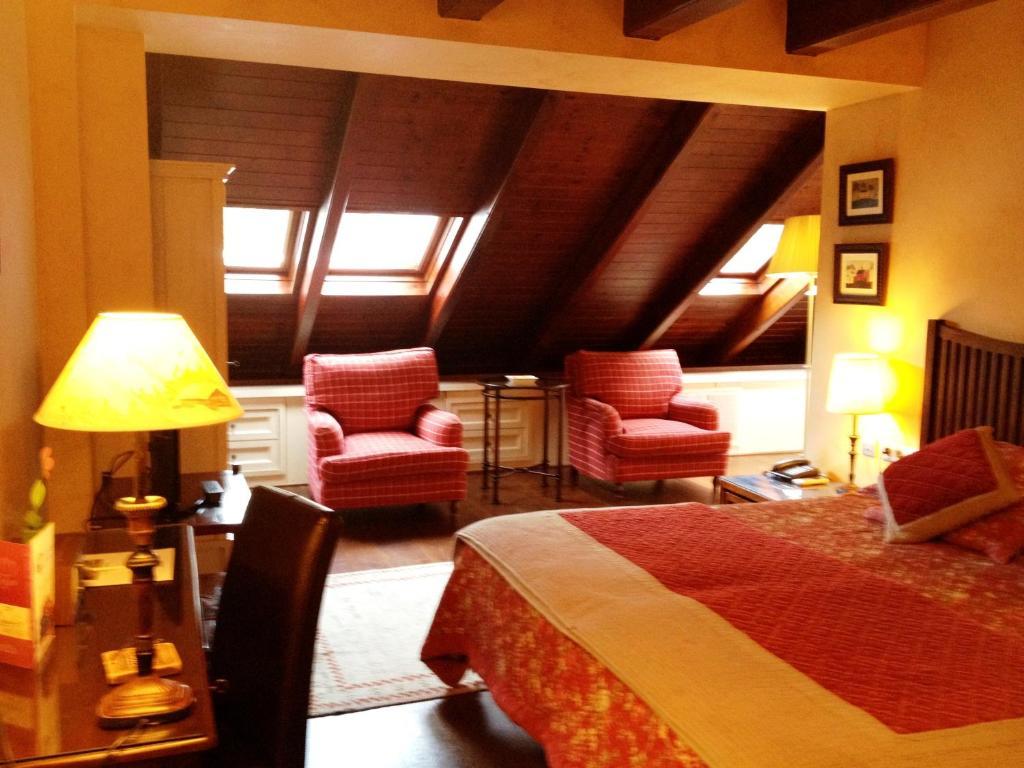 Junior Suite,923785468:JPEG