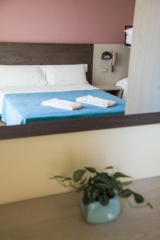 Double Room Balcony Beach Access,253087821:JPEG