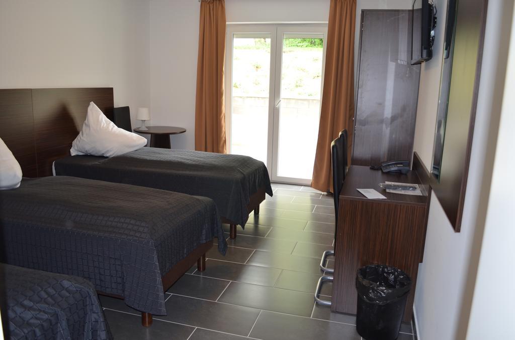 Triple Room,253308345:JPEG