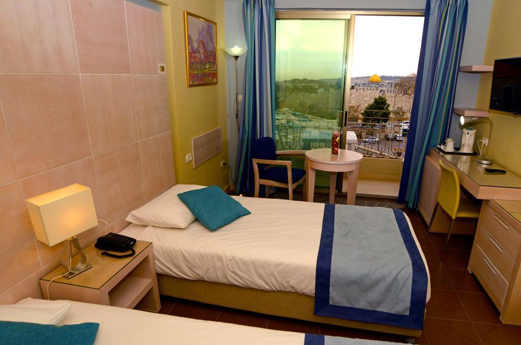 Standard Double Room City View