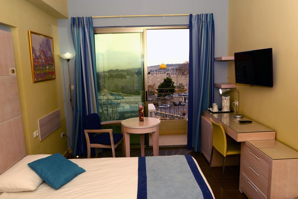 Standard Double Room City View