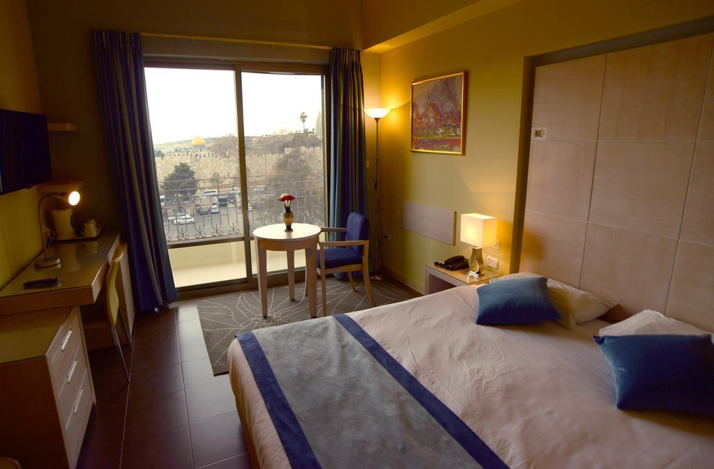 Standard Double Room City View