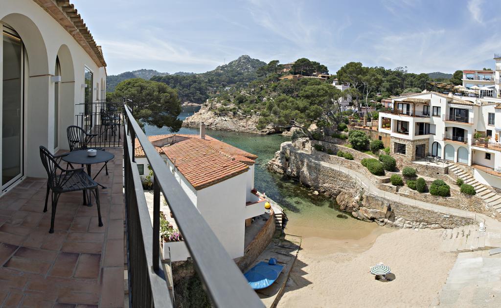 Double or Twin Room with Terrace and Sea/Beach View,430096449:JPEG