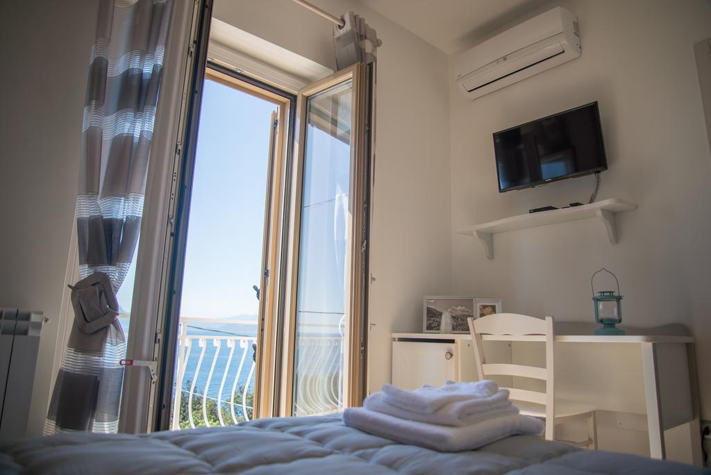 Deluxe Double Room Sea View