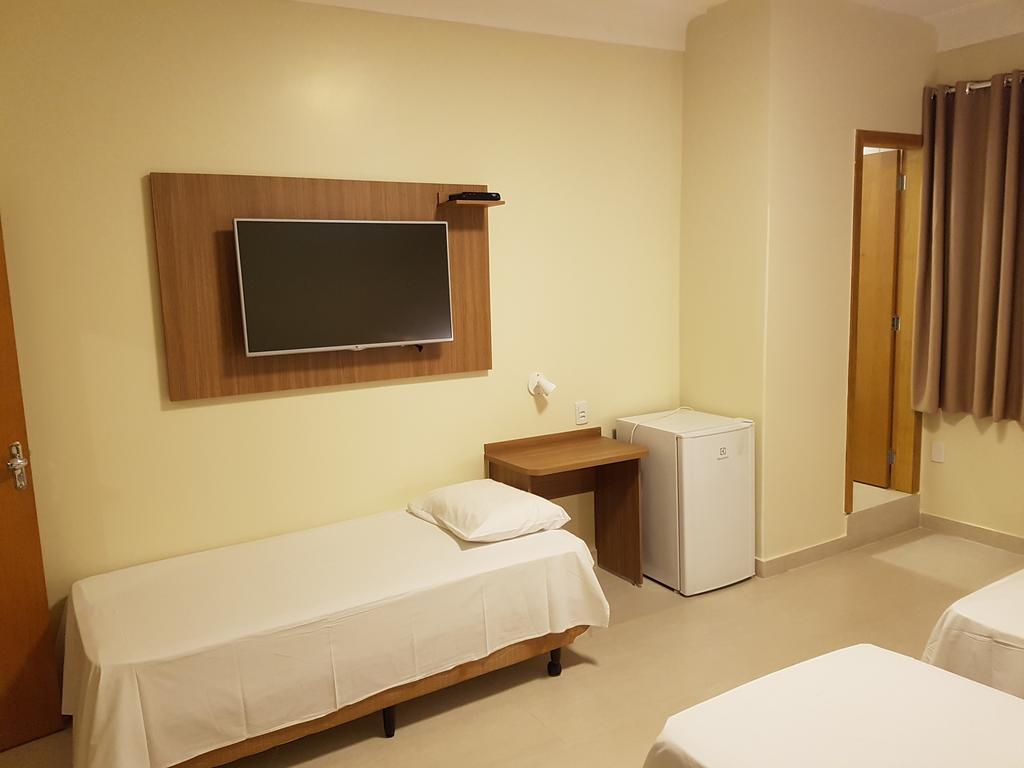Quintuple Room