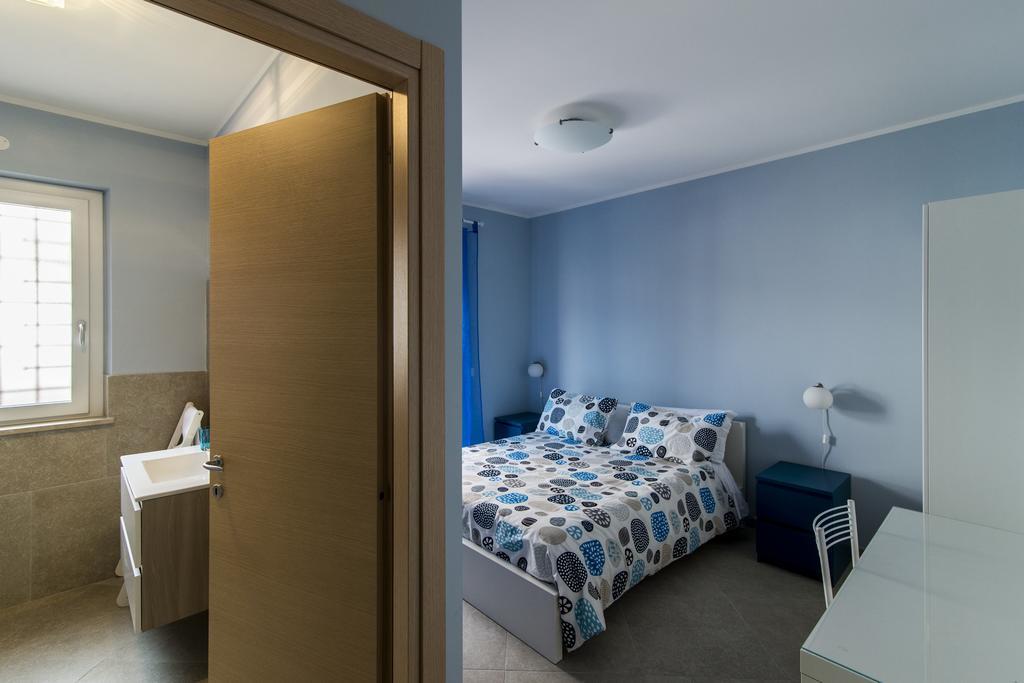Double Room Private Bathroom