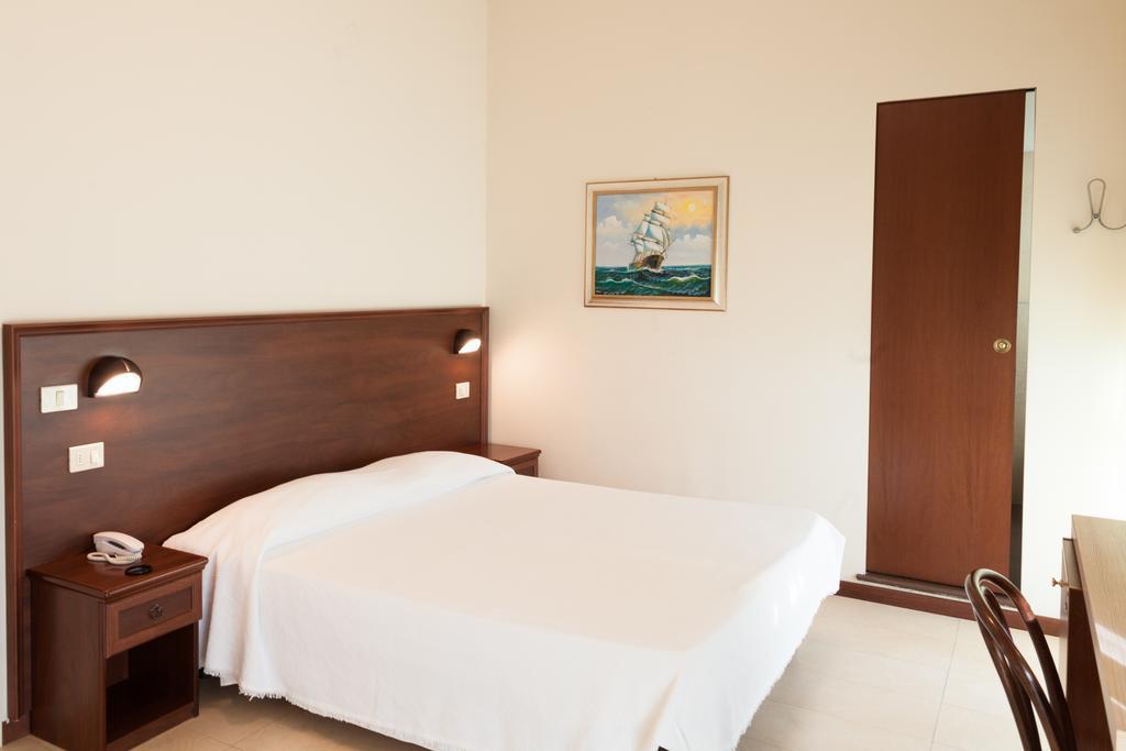 Double Room Balcony,1262764126:JPEG