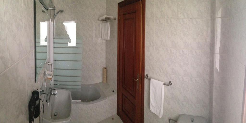 Twin Room,25592814:JPEG