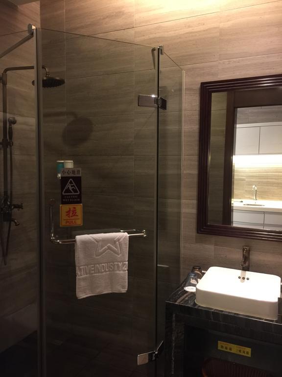 Apartment Suite,255424957:JPEG