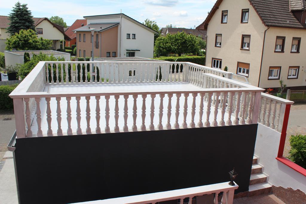 One-Bedroom Apartment Terrace