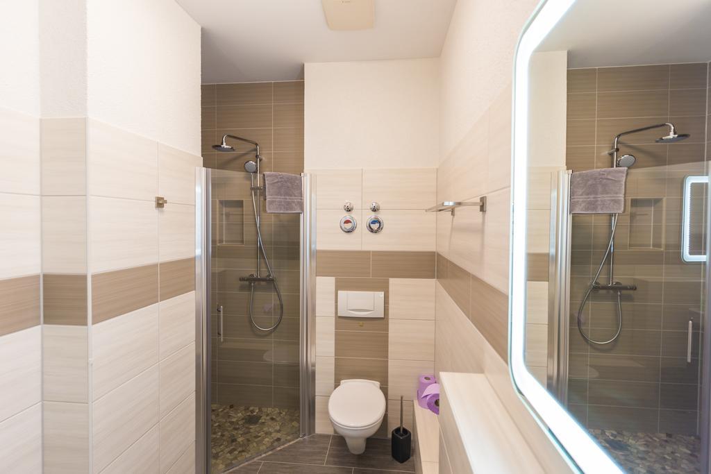 Triple Room Bathroom