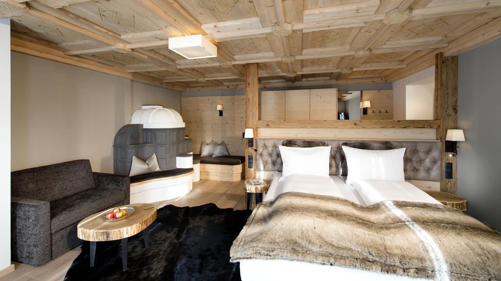 Luxury Suite,255966741:JPEG