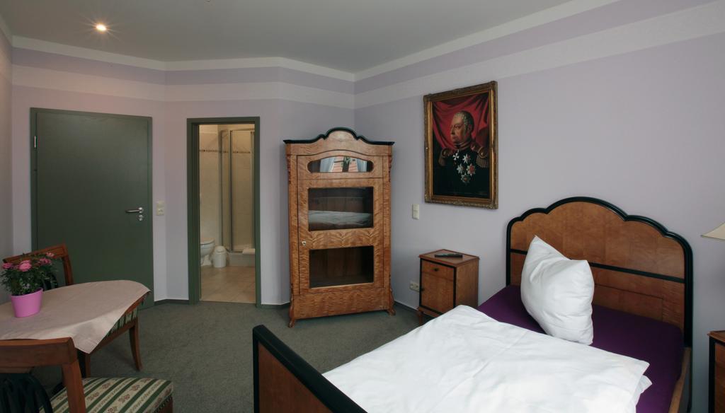 Single Room Bathroom
