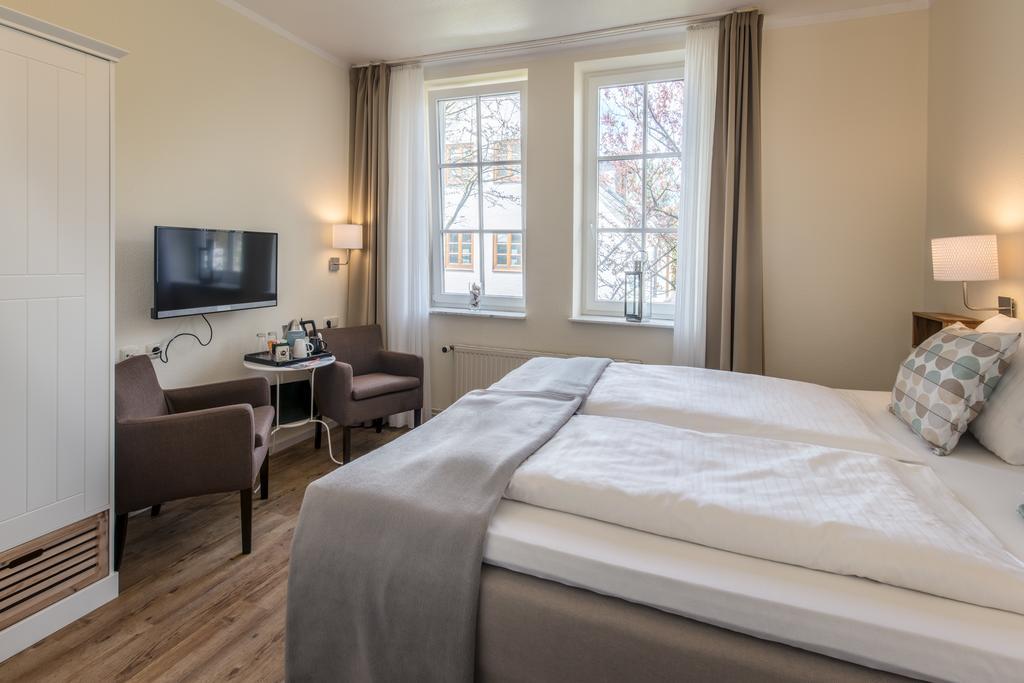 Small Double Room