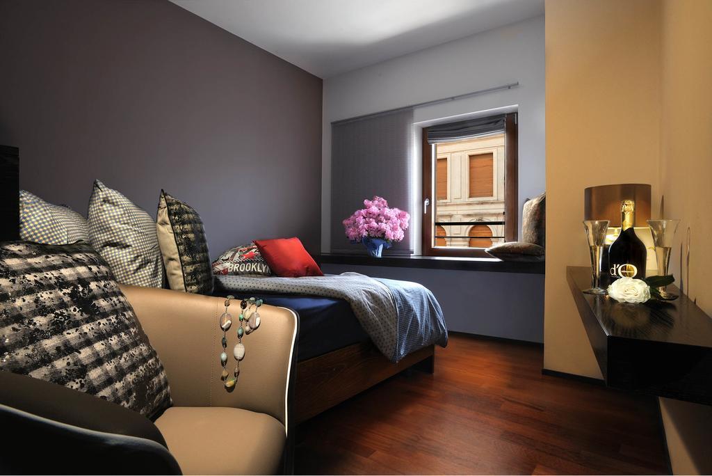 Single Room Private Bathroom