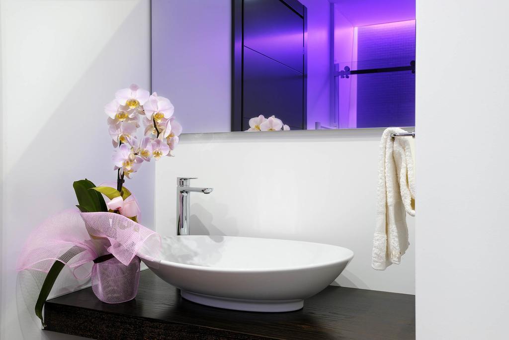 Single Room Private Bathroom