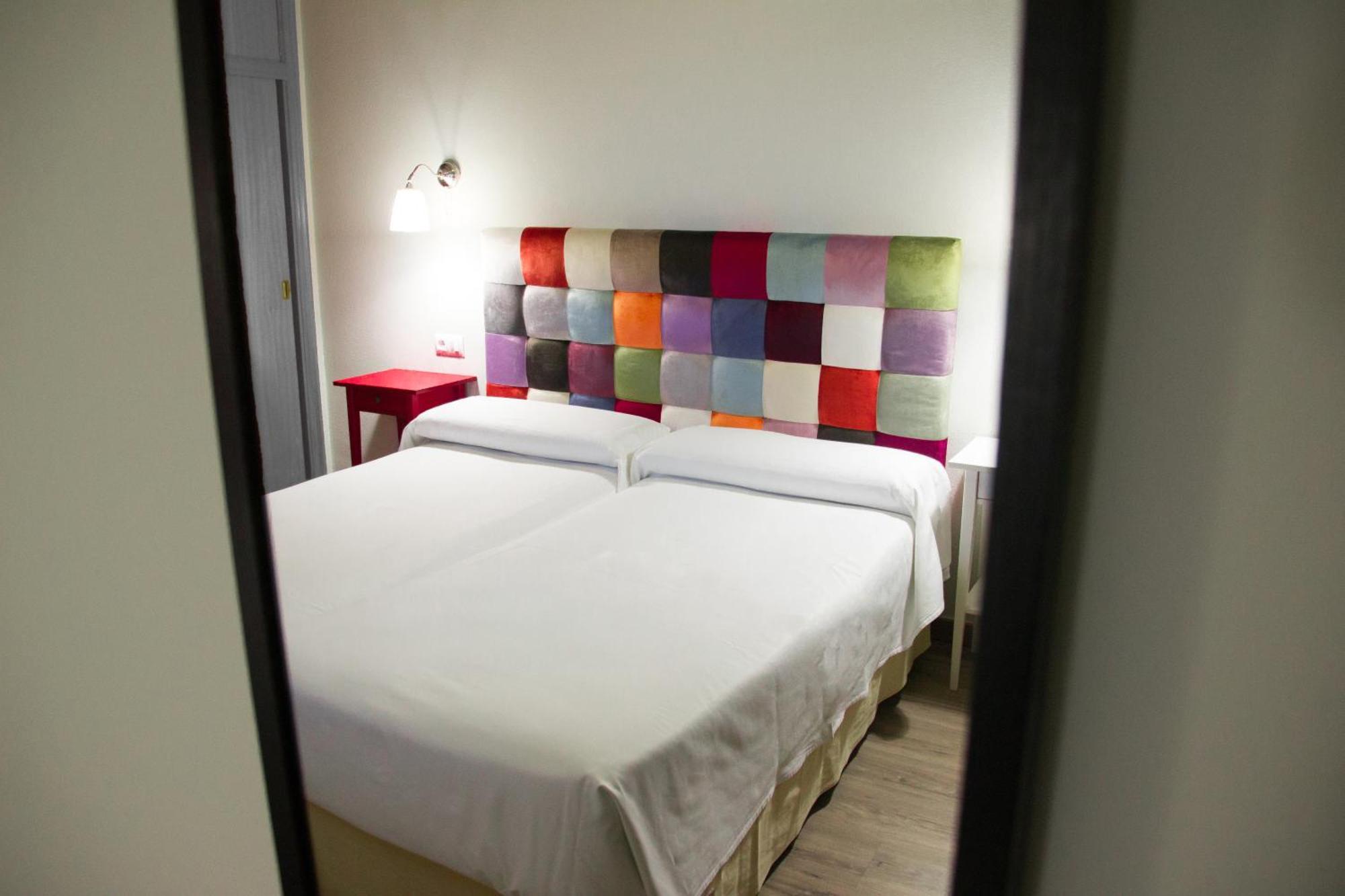 Double Room 2 beds,996524074:JPEG