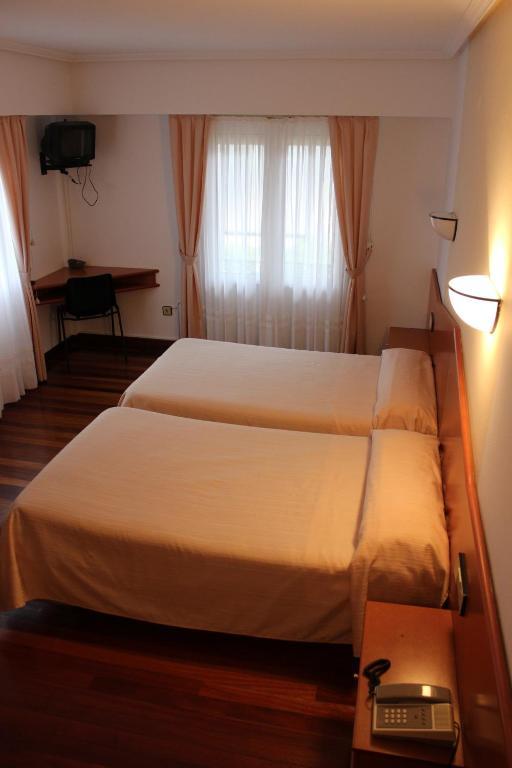 Double or Twin Room,26274947:JPEG