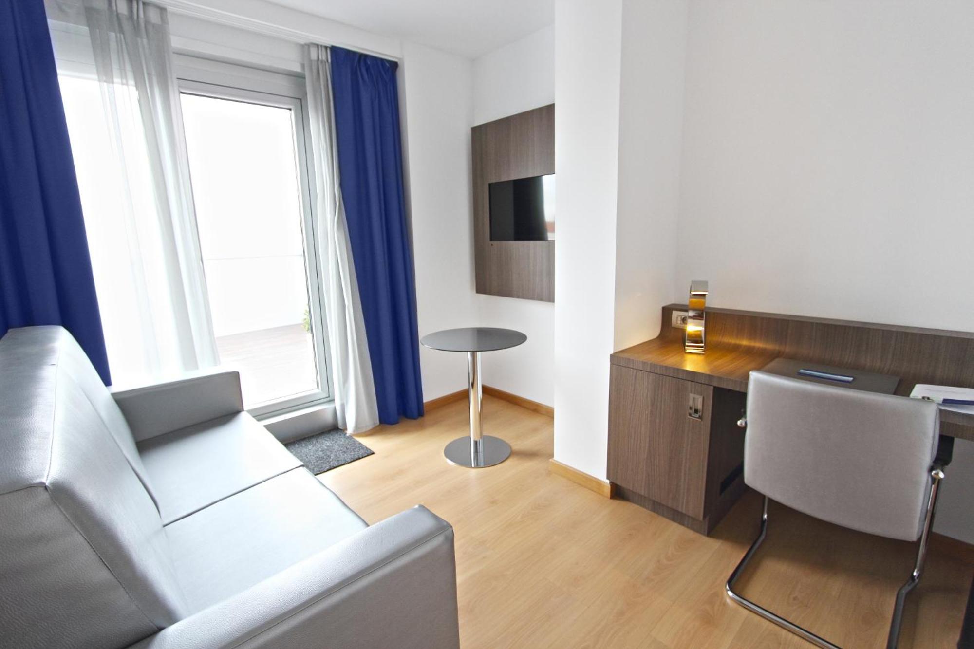 Junior Suite with Terrace,1272959590:JPEG