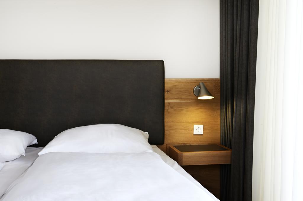 Double Room - Disability Access,1666035203:JPEG