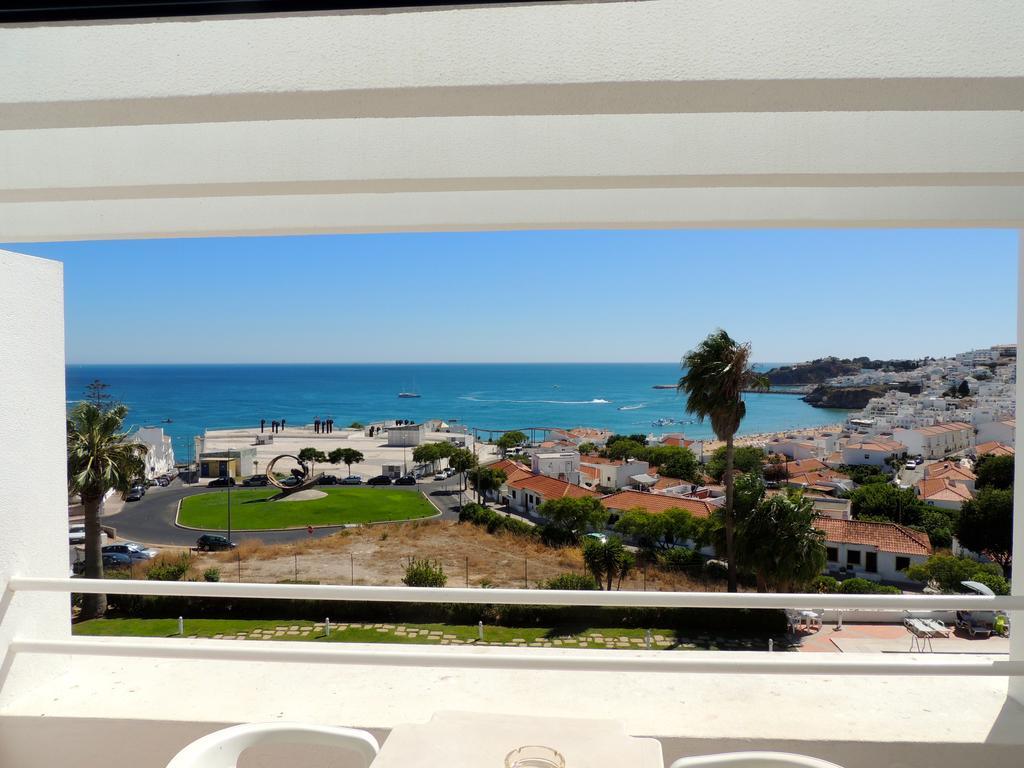 One-Bedroom Apartment Frontal Sea View,1201154770:JPEG