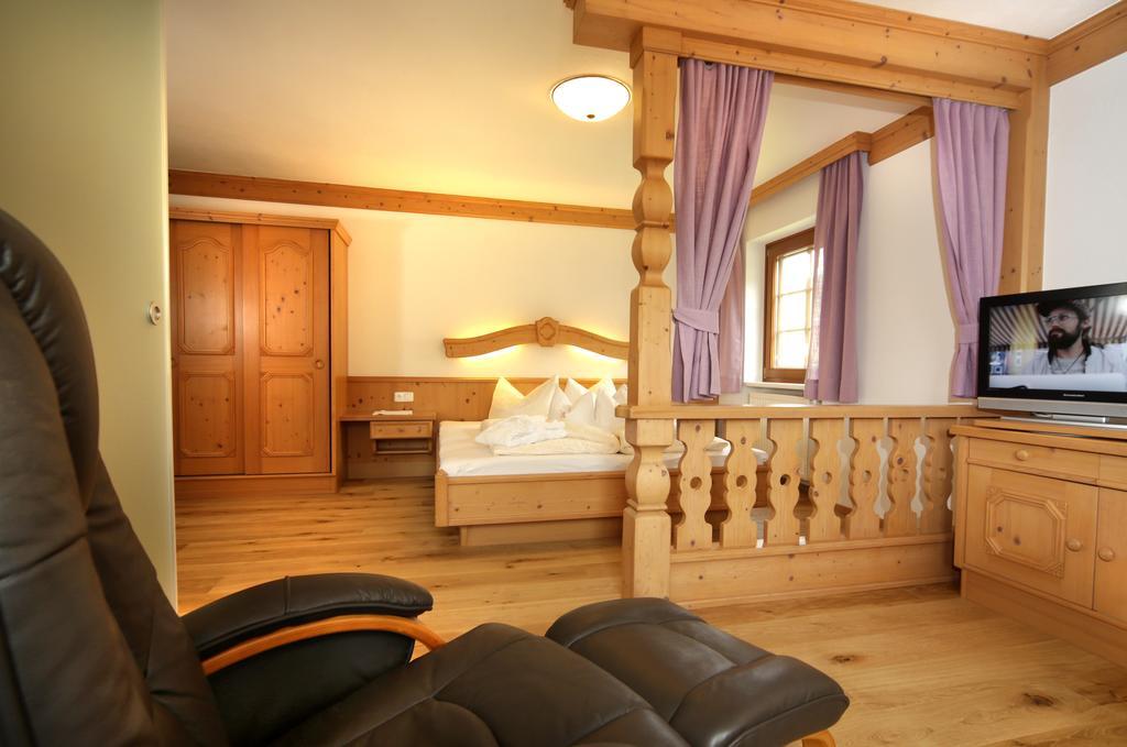 Deluxe Double Room,264922097:JPEG