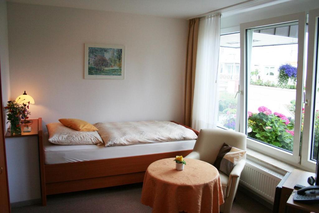 Single Room,997300452:JPEG