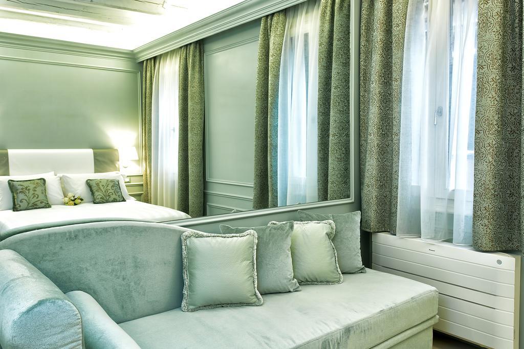 Superior Double or Twin Room,267420313:JPEG